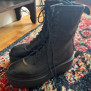 Platform black leather Jonak boots size 40